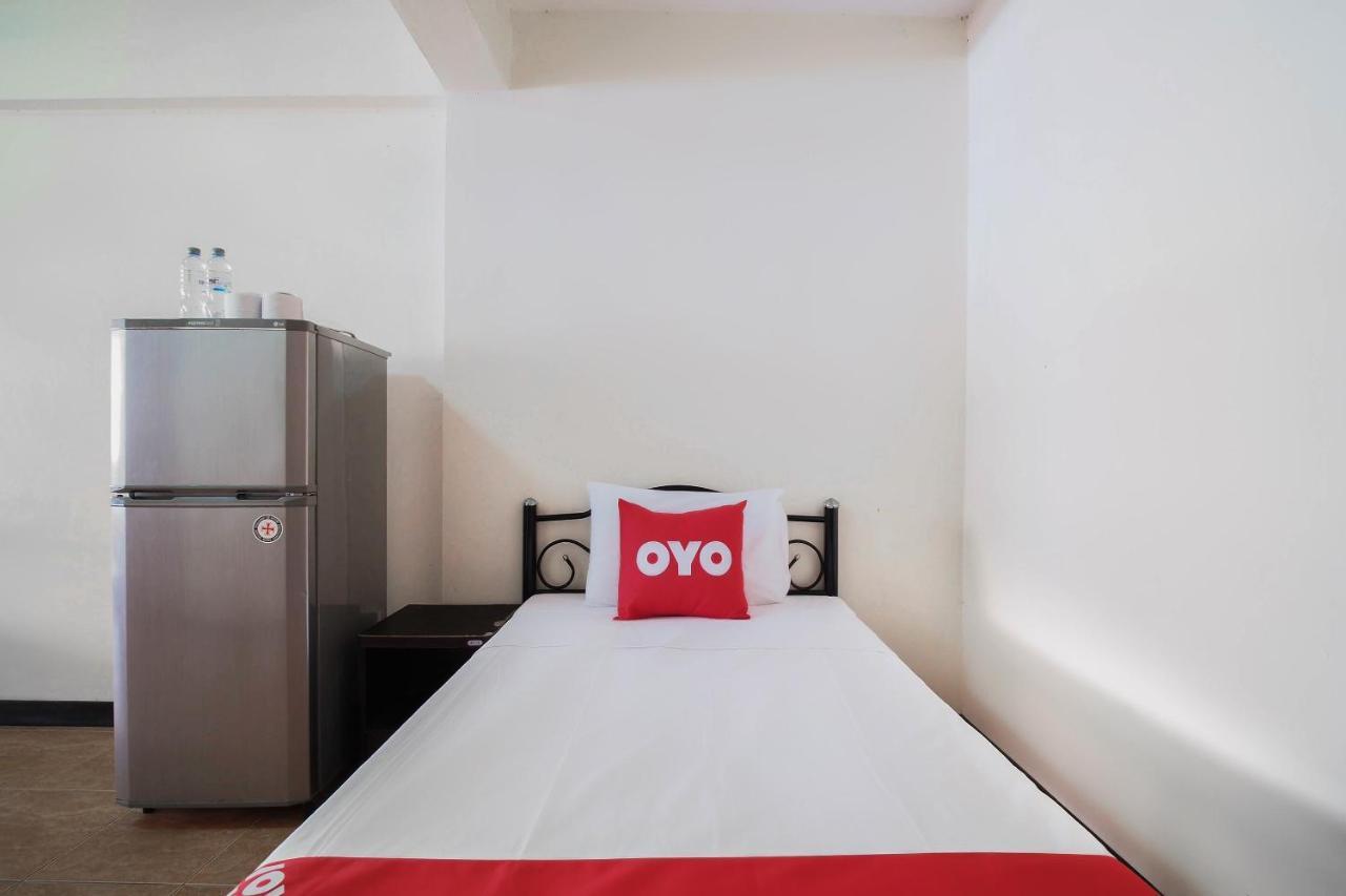 Oyo 963 Sunshine Guesthouse Pattaya Exterior photo