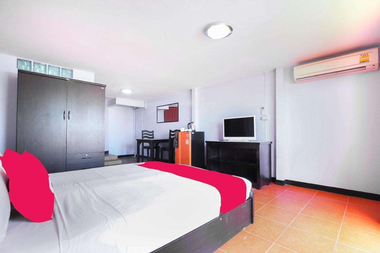 Oyo 963 Sunshine Guesthouse Pattaya Exterior photo