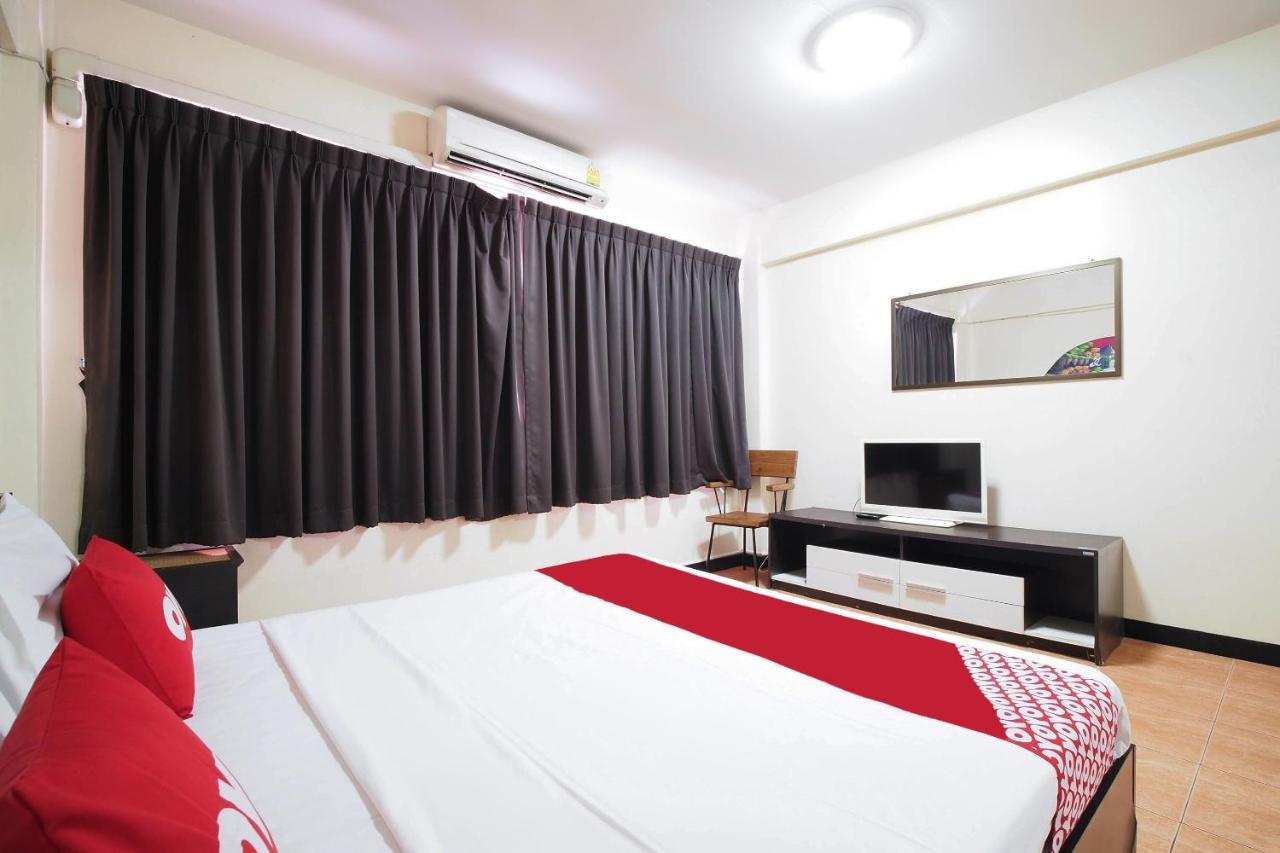 Oyo 963 Sunshine Guesthouse Pattaya Exterior photo