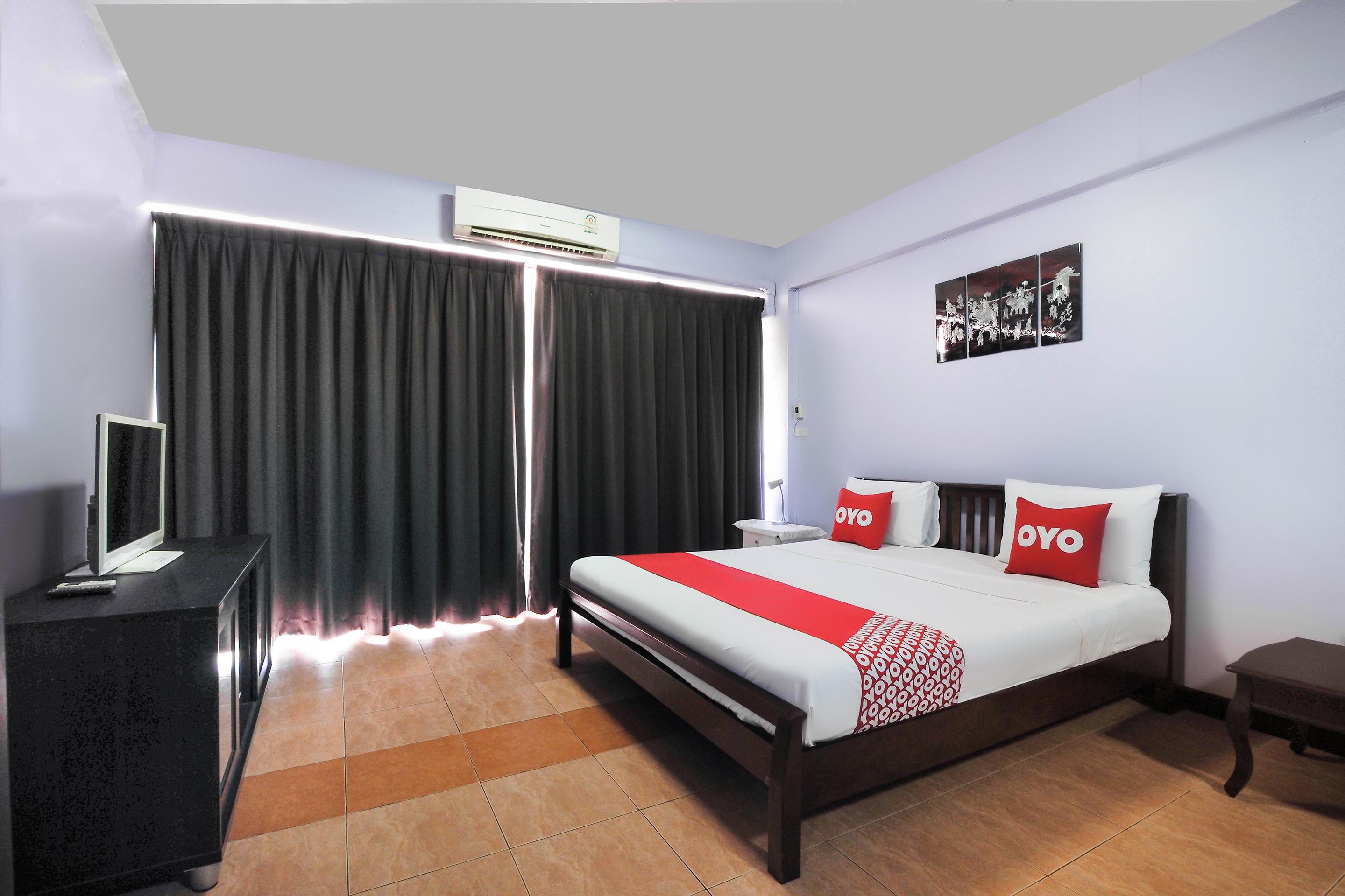 Oyo 963 Sunshine Guesthouse Pattaya Exterior photo