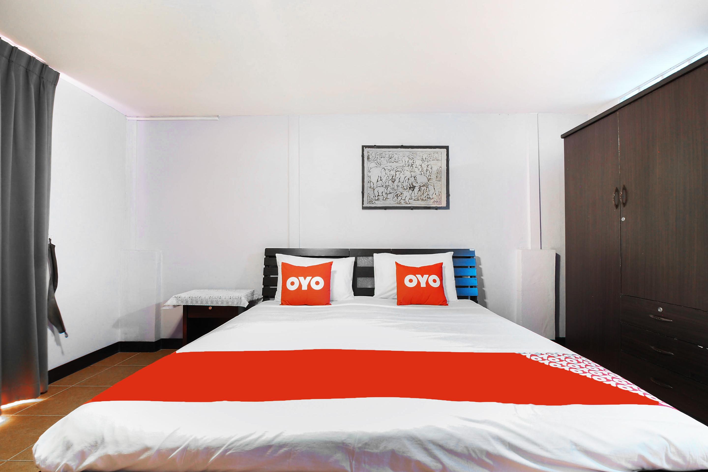 Oyo 963 Sunshine Guesthouse Pattaya Exterior photo